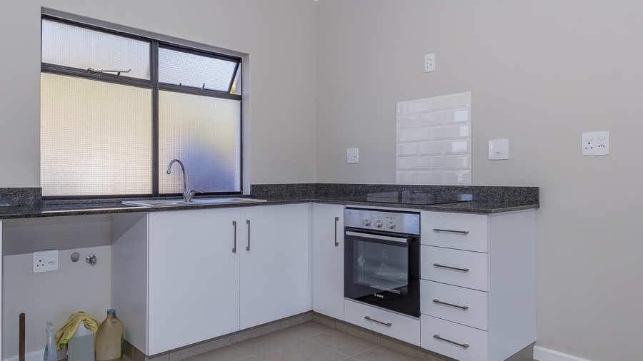 2 Bedroom Property for Sale in Waterfall KwaZulu-Natal