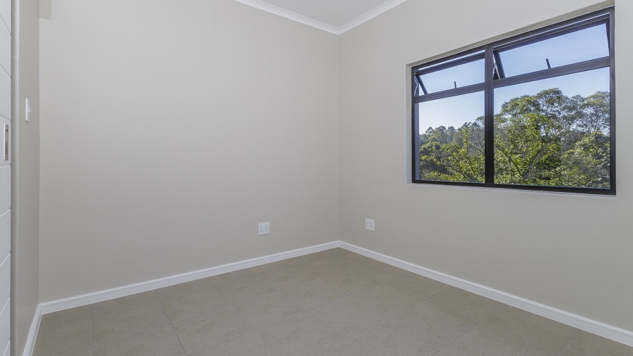 2 Bedroom Property for Sale in Waterfall KwaZulu-Natal