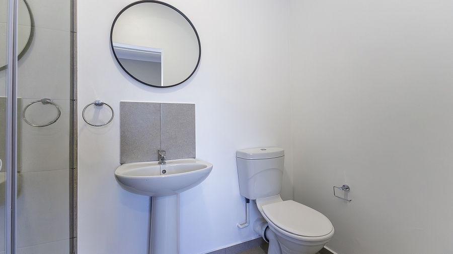 2 Bedroom Property for Sale in Waterfall KwaZulu-Natal
