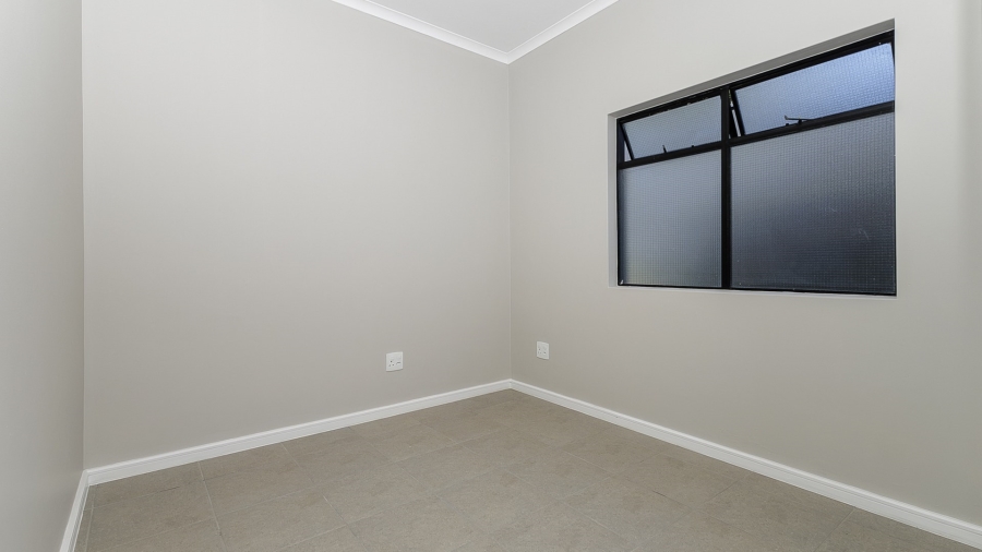 2 Bedroom Property for Sale in Waterfall KwaZulu-Natal