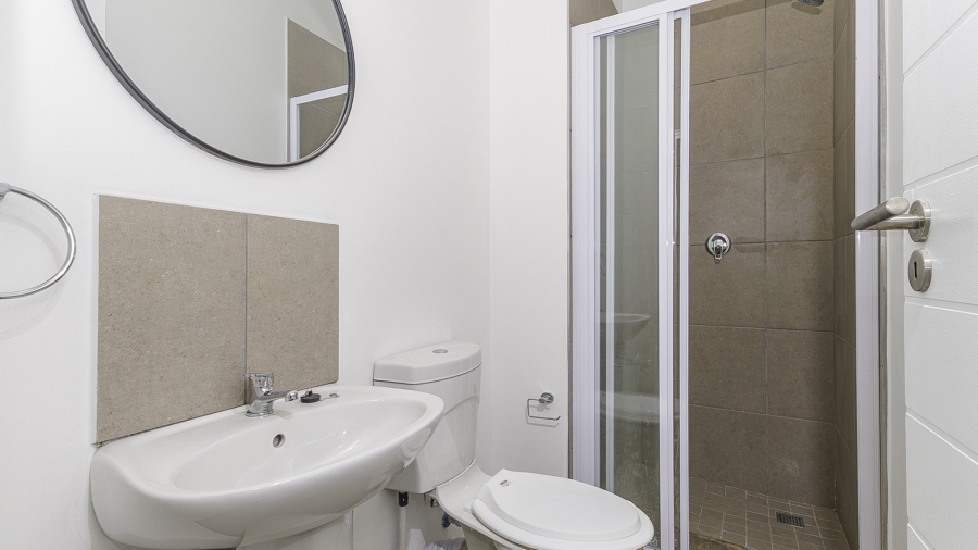 2 Bedroom Property for Sale in Waterfall KwaZulu-Natal