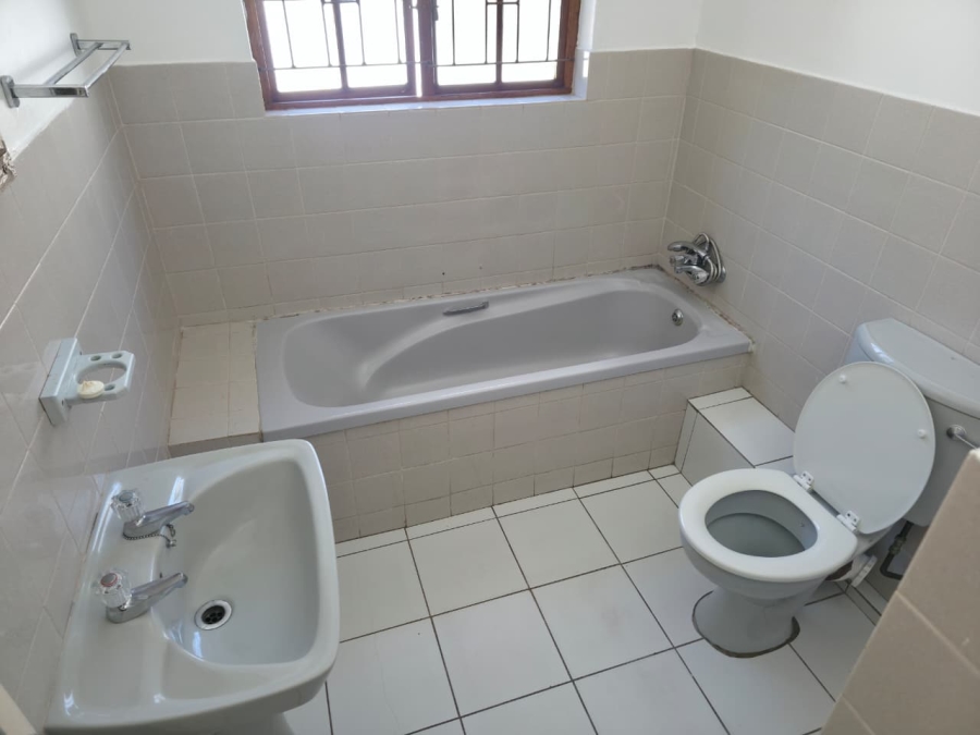 3 Bedroom Property for Sale in St Winifreds KwaZulu-Natal