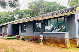 4 Bedroom Property for Sale in Amanzimtoti KwaZulu-Natal