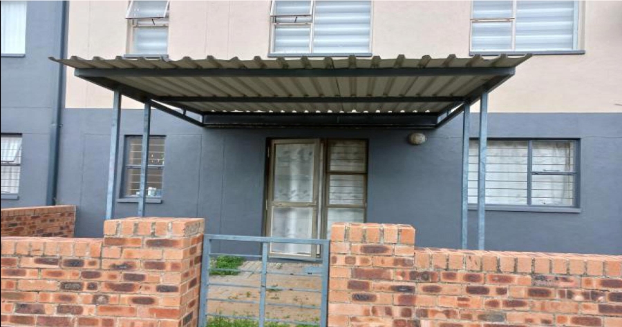 2 Bedroom Property for Sale in Madadeni KwaZulu-Natal