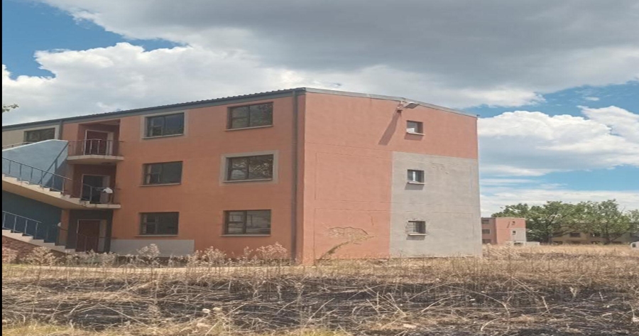 2 Bedroom Property for Sale in Madadeni KwaZulu-Natal