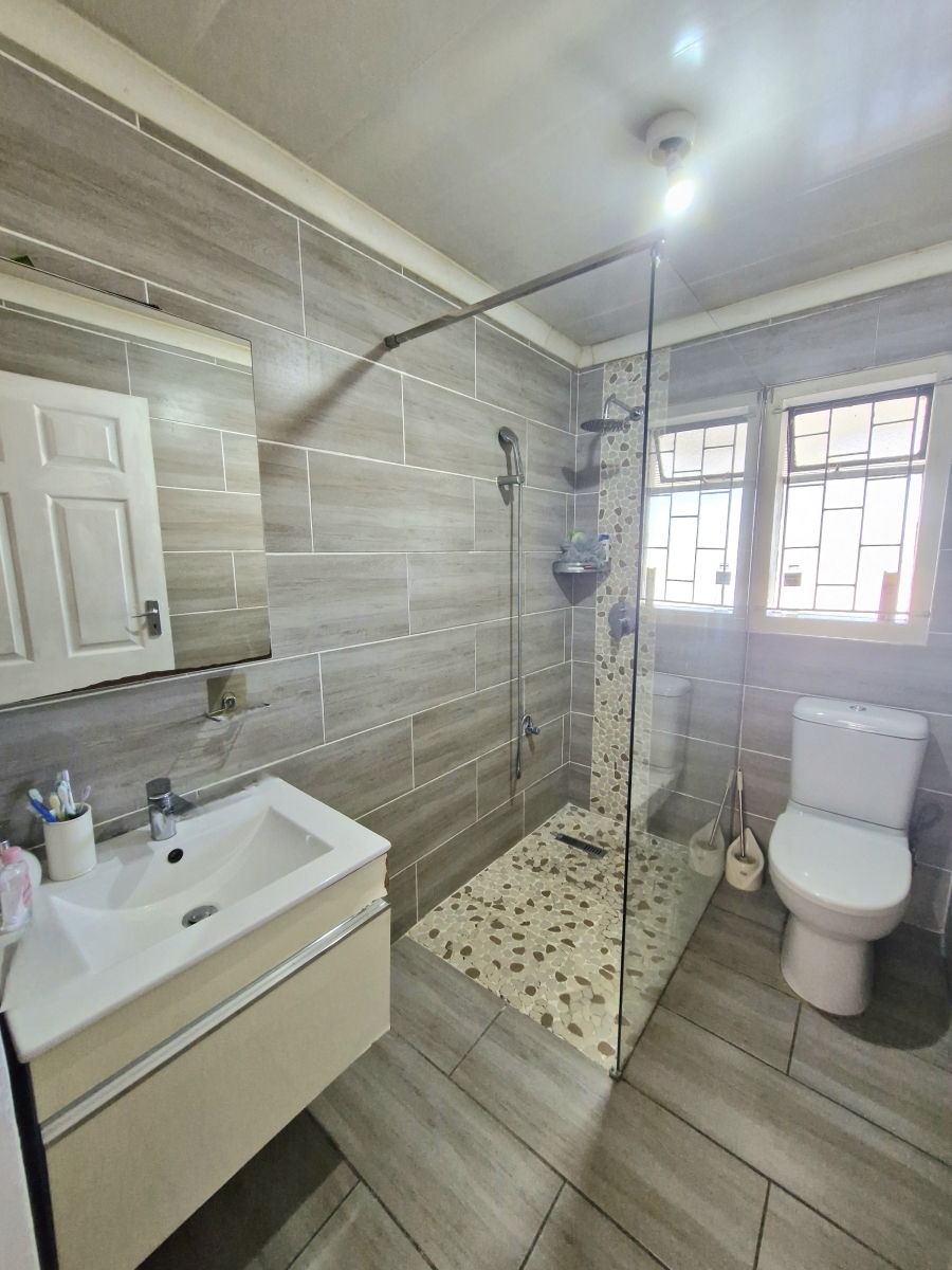 3 Bedroom Property for Sale in Caneside KwaZulu-Natal