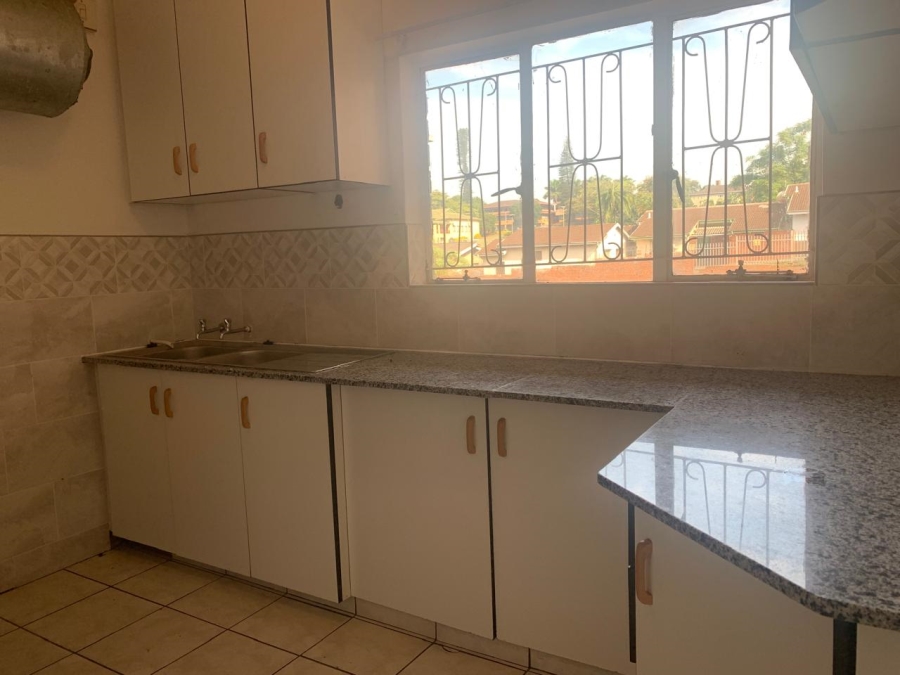 2 Bedroom Property for Sale in Empangeni Central KwaZulu-Natal
