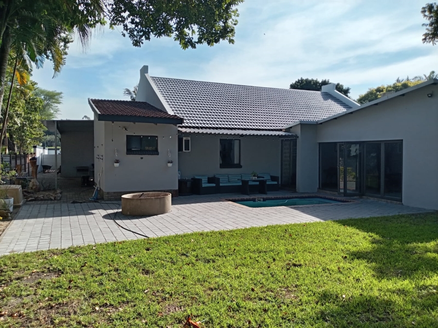 4 Bedroom Property for Sale in Veld En Vlei KwaZulu-Natal