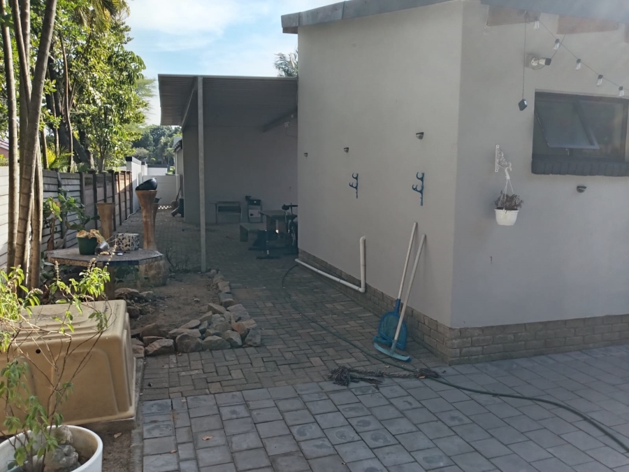 4 Bedroom Property for Sale in Veld En Vlei KwaZulu-Natal