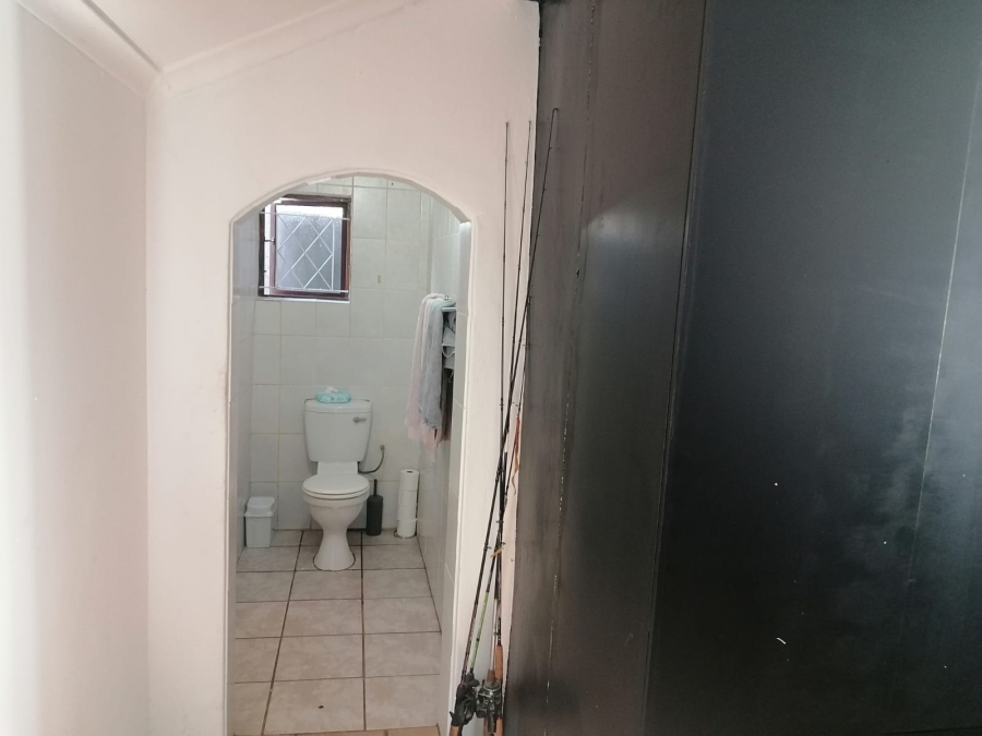 4 Bedroom Property for Sale in Veld En Vlei KwaZulu-Natal