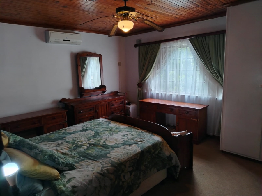4 Bedroom Property for Sale in Austerville KwaZulu-Natal