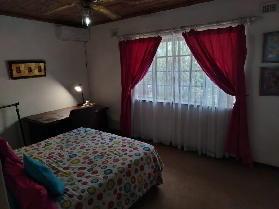 4 Bedroom Property for Sale in Austerville KwaZulu-Natal