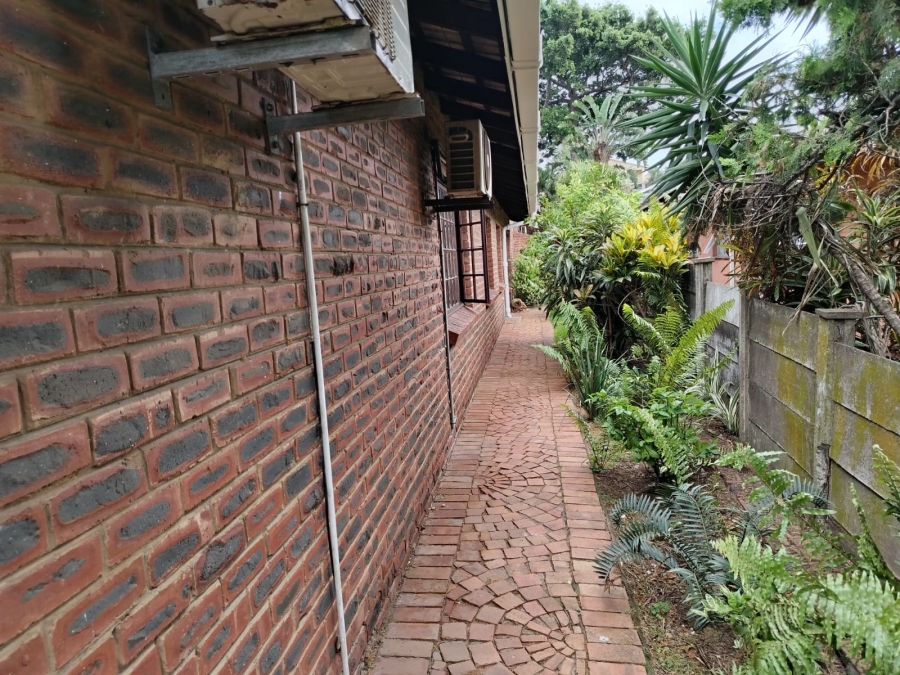 4 Bedroom Property for Sale in Austerville KwaZulu-Natal