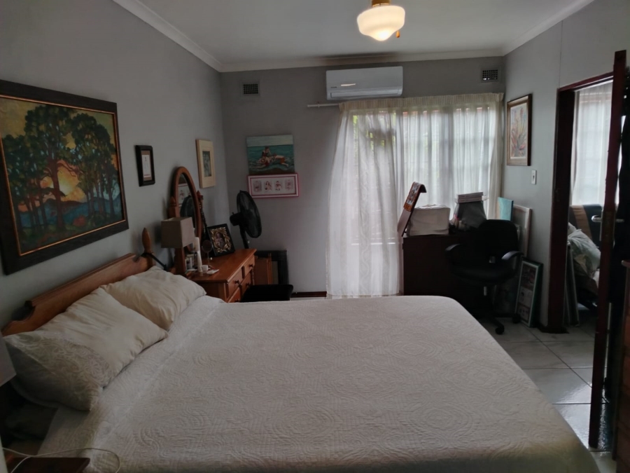 4 Bedroom Property for Sale in Austerville KwaZulu-Natal