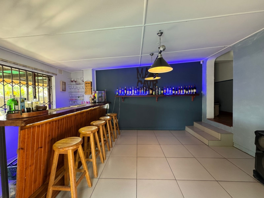 3 Bedroom Property for Sale in Brighton Beach KwaZulu-Natal