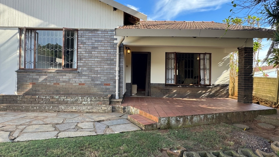 3 Bedroom Property for Sale in Brighton Beach KwaZulu-Natal