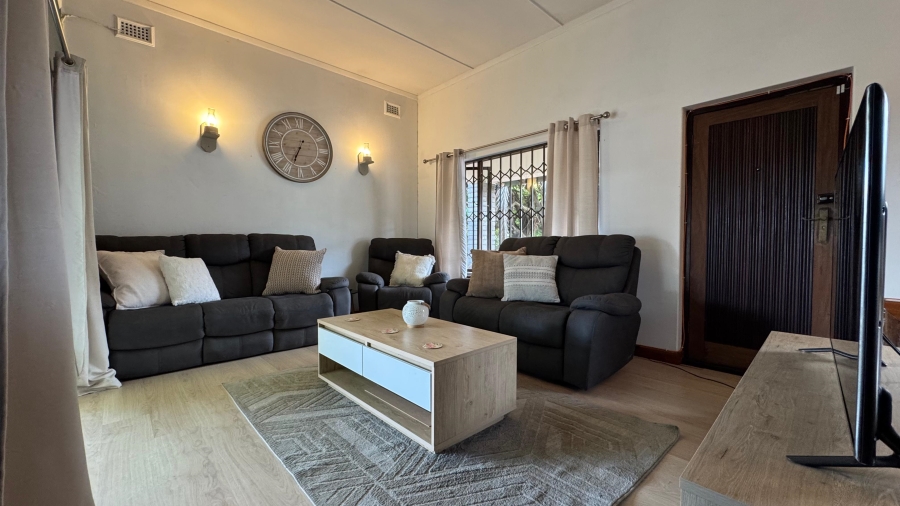 3 Bedroom Property for Sale in Brighton Beach KwaZulu-Natal