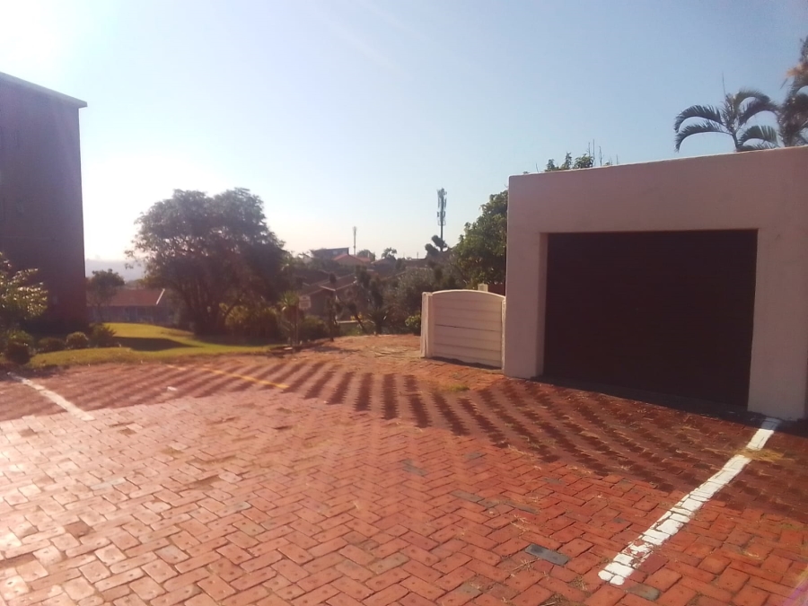 2 Bedroom Property for Sale in Brighton Beach KwaZulu-Natal