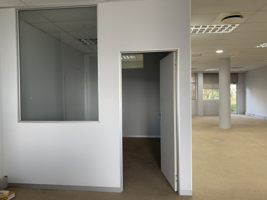 To Let Commercial Property for Rent in La Lucia Ridge KwaZulu-Natal