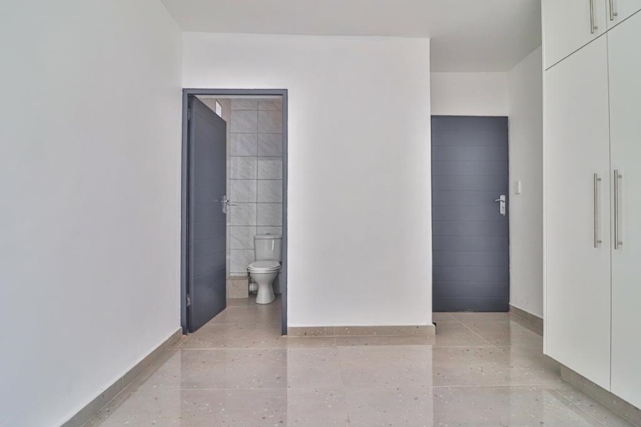 2 Bedroom Property for Sale in Morningside KwaZulu-Natal