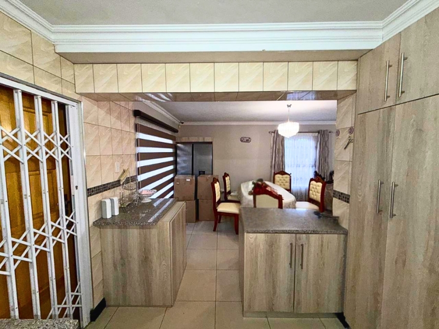 3 Bedroom Property for Sale in Raisethorpe KwaZulu-Natal