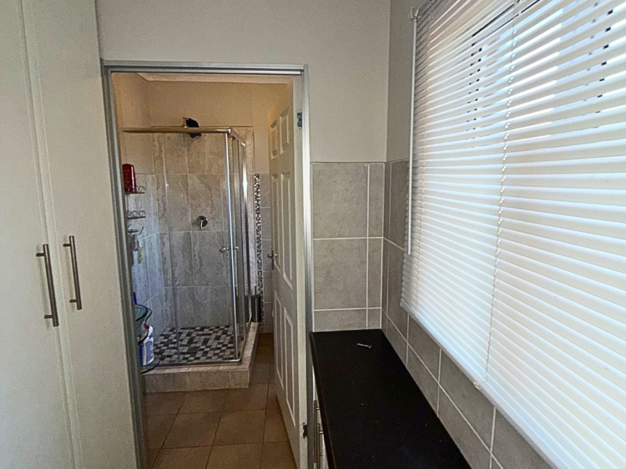3 Bedroom Property for Sale in Raisethorpe KwaZulu-Natal