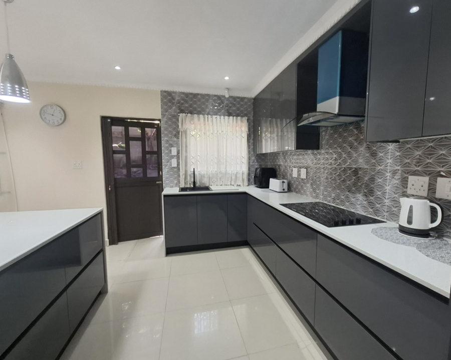 4 Bedroom Property for Sale in Atholl Heights KwaZulu-Natal