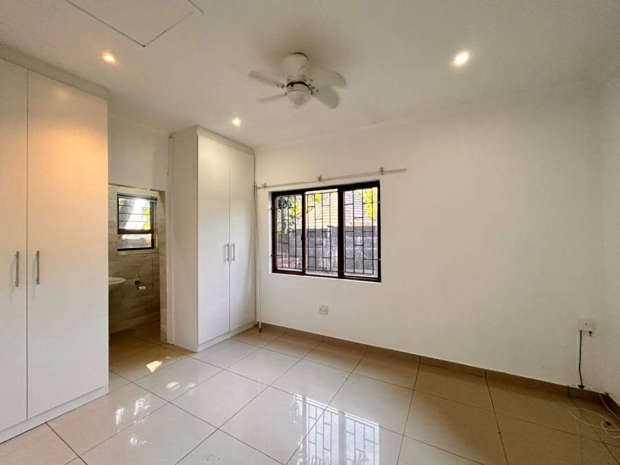 7 Bedroom Property for Sale in Meer En See KwaZulu-Natal