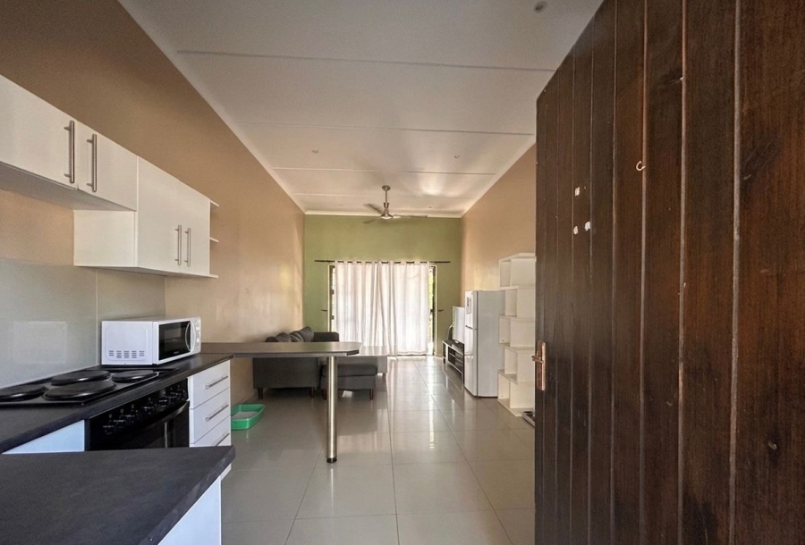 7 Bedroom Property for Sale in Meer En See KwaZulu-Natal