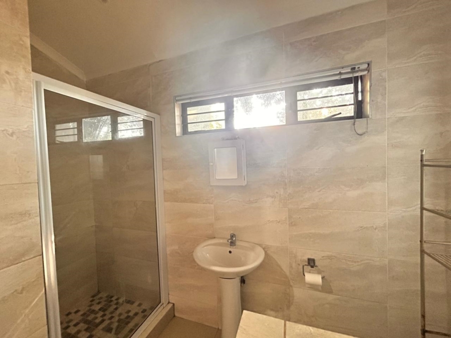 7 Bedroom Property for Sale in Meer En See KwaZulu-Natal