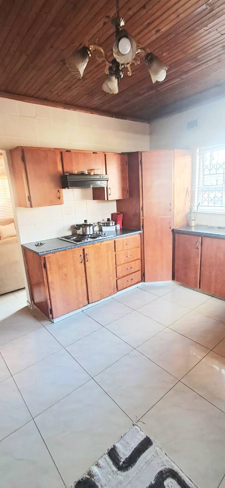 To Let 1 Bedroom Property for Rent in Hilltop Gardens KwaZulu-Natal