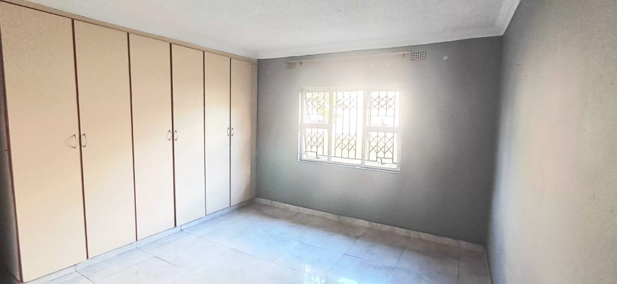 To Let 1 Bedroom Property for Rent in Hilltop Gardens KwaZulu-Natal