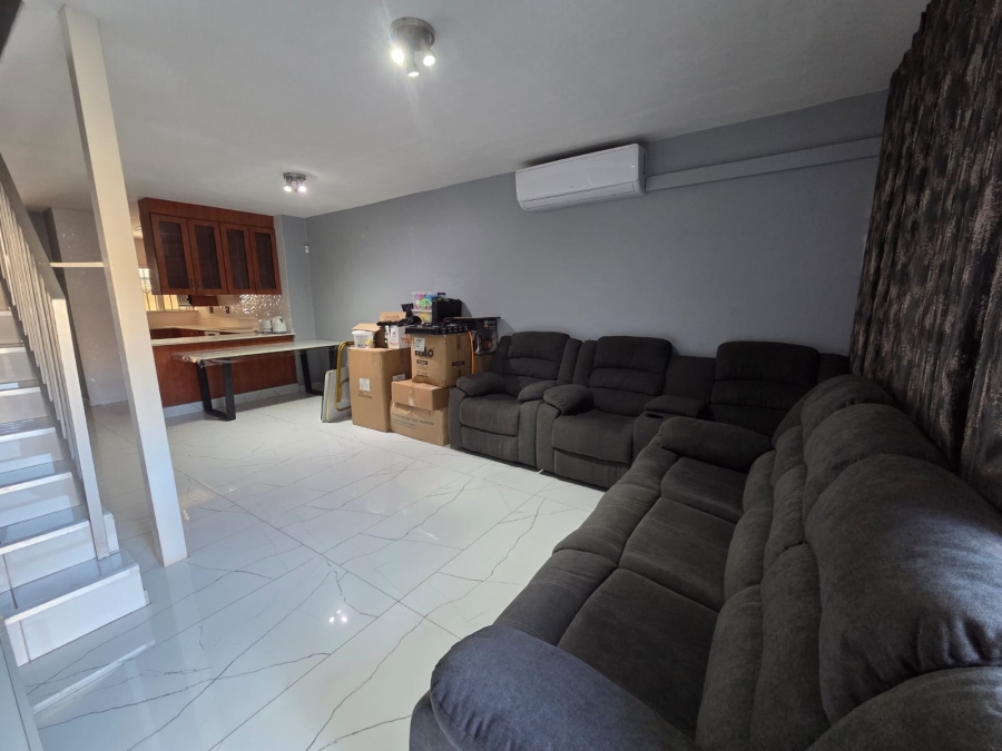 3 Bedroom Property for Sale in Bluff KwaZulu-Natal