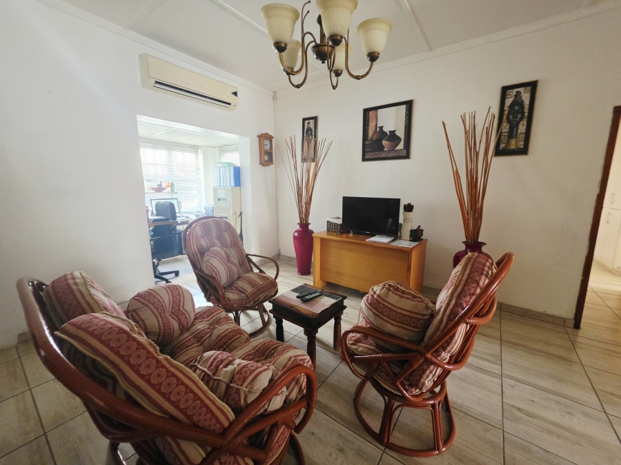 9 Bedroom Property for Sale in Empangeni Central KwaZulu-Natal