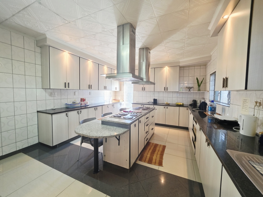 10 Bedroom Property for Sale in Empangeni Central KwaZulu-Natal