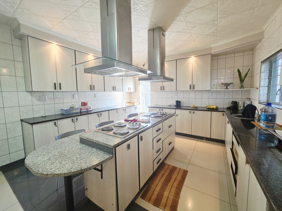 10 Bedroom Property for Sale in Empangeni Central KwaZulu-Natal