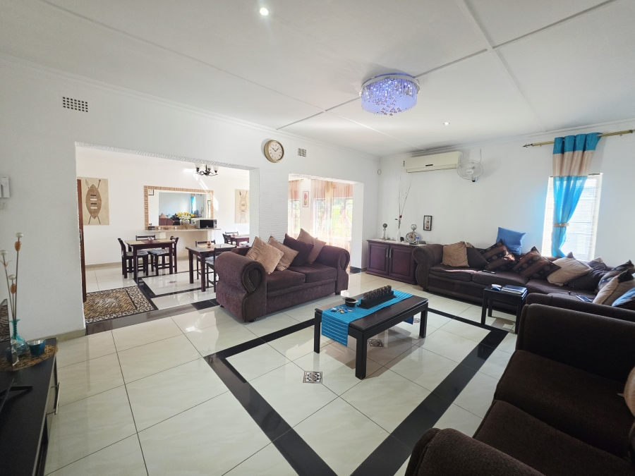 10 Bedroom Property for Sale in Empangeni Central KwaZulu-Natal