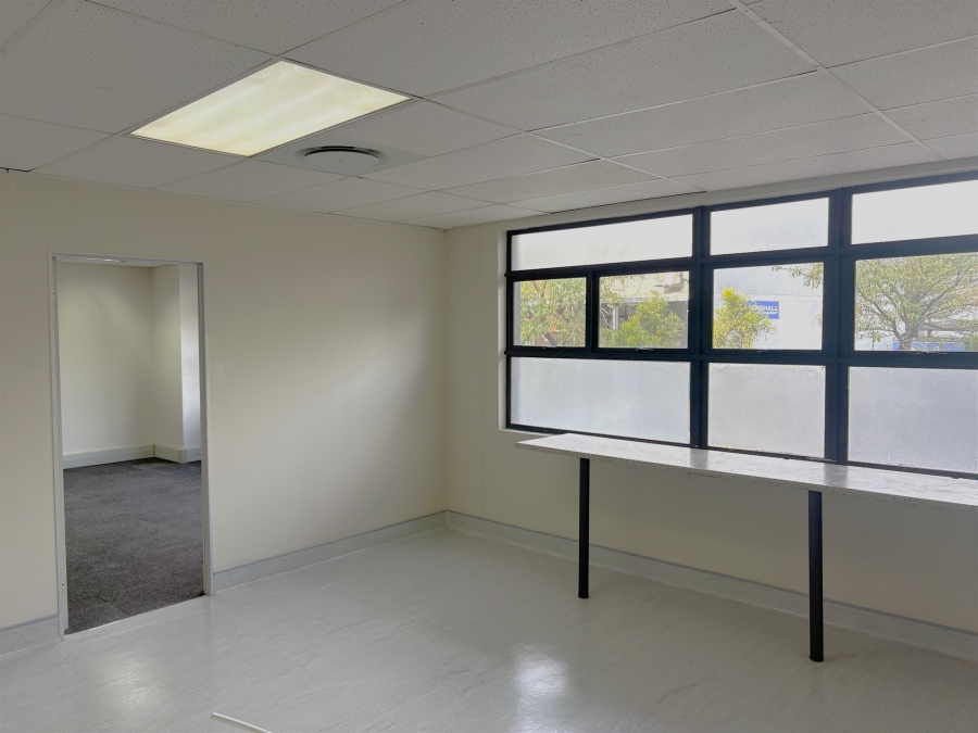 To Let Commercial Property for Rent in Riverhorse Valley KwaZulu-Natal