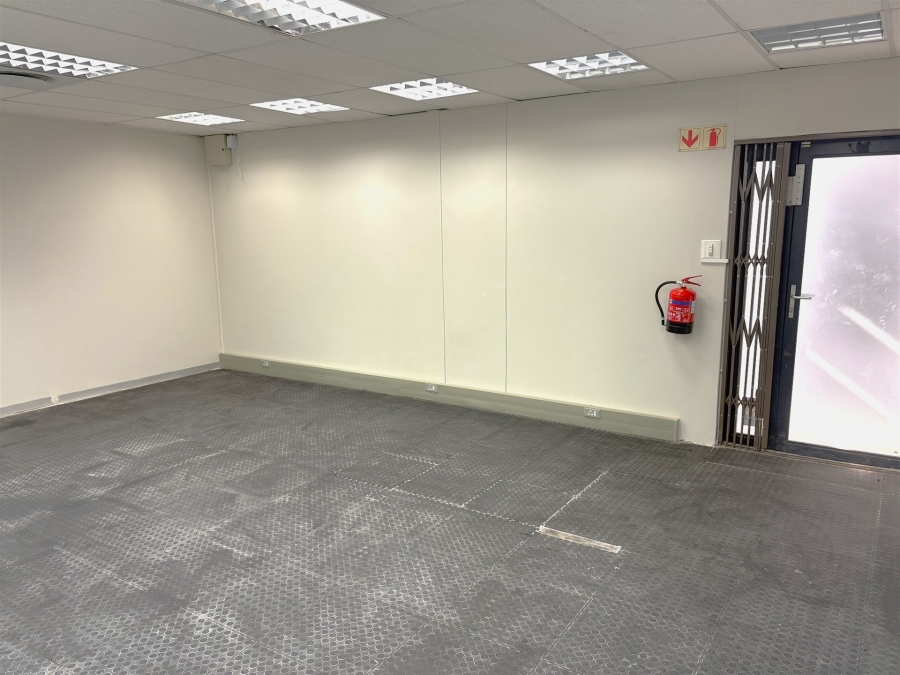 To Let Commercial Property for Rent in Riverhorse Valley KwaZulu-Natal
