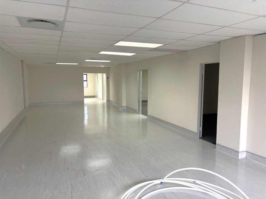 To Let Commercial Property for Rent in Riverhorse Valley KwaZulu-Natal