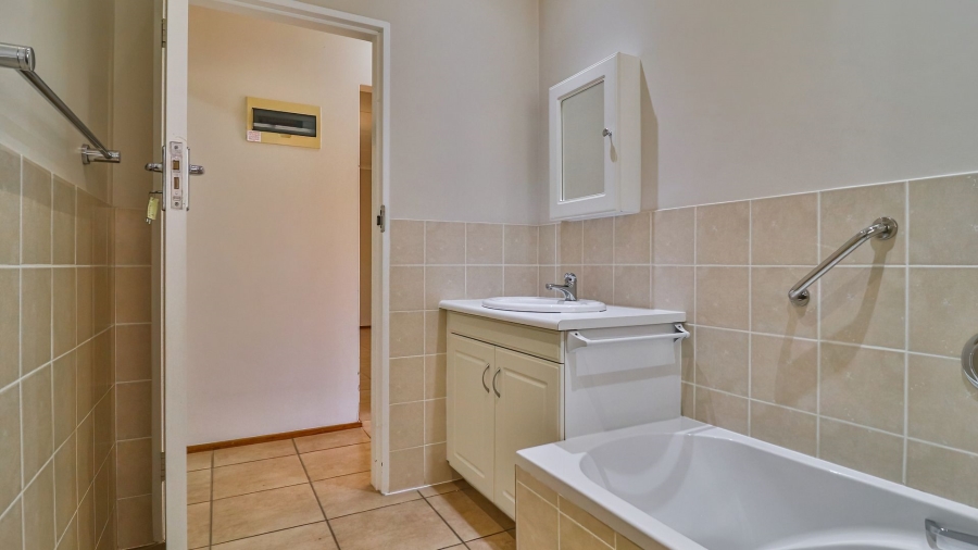 2 Bedroom Property for Sale in Amber Ridge KwaZulu-Natal