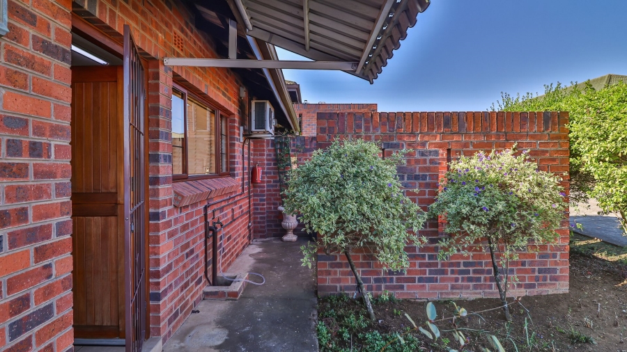 2 Bedroom Property for Sale in Amber Ridge KwaZulu-Natal