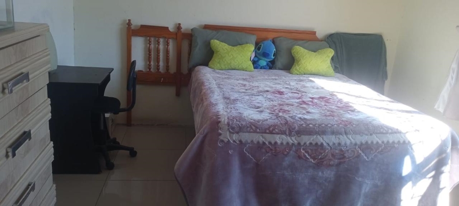 3 Bedroom Property for Sale in Acaciaville KwaZulu-Natal