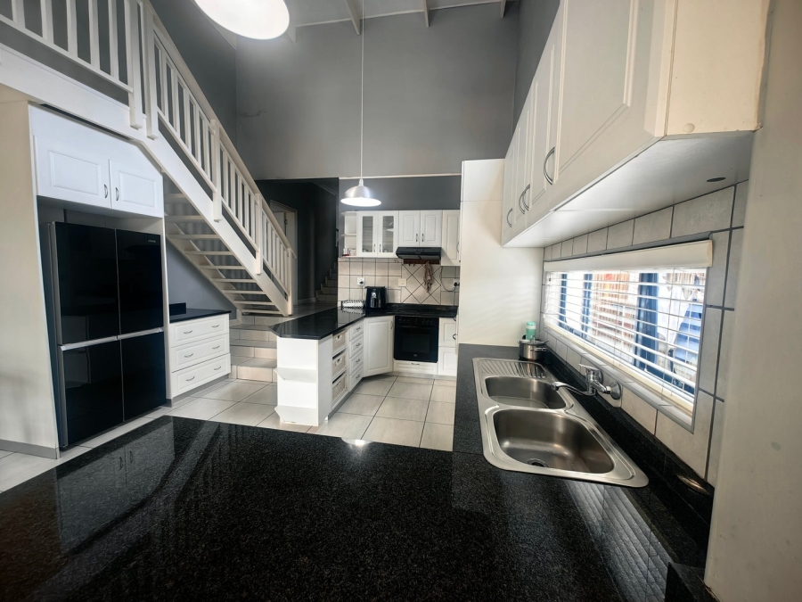 4 Bedroom Property for Sale in Palm Lakes Estate KwaZulu-Natal