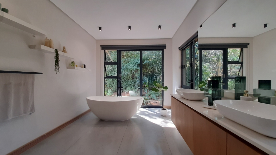 5 Bedroom Property for Sale in Simbithi Eco Estate KwaZulu-Natal