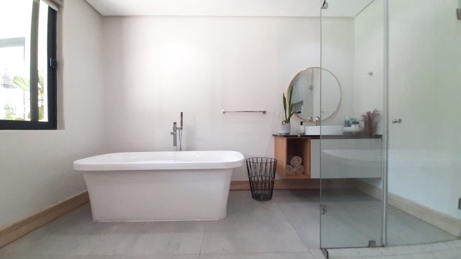 5 Bedroom Property for Sale in Simbithi Eco Estate KwaZulu-Natal