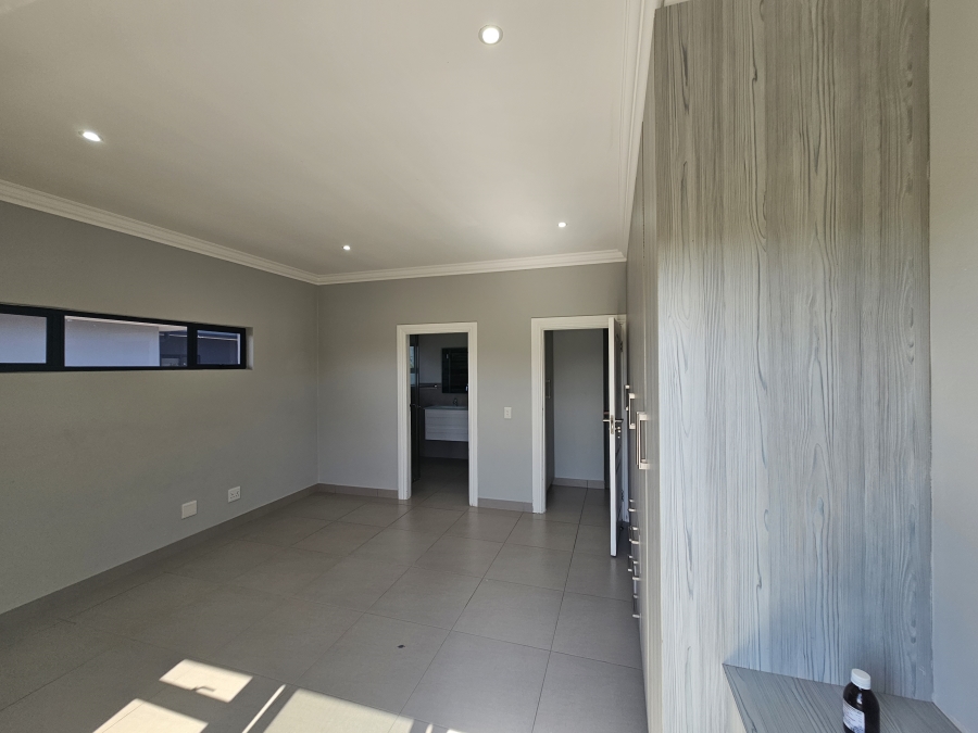 3 Bedroom Property for Sale in New Salt Rock City KwaZulu-Natal