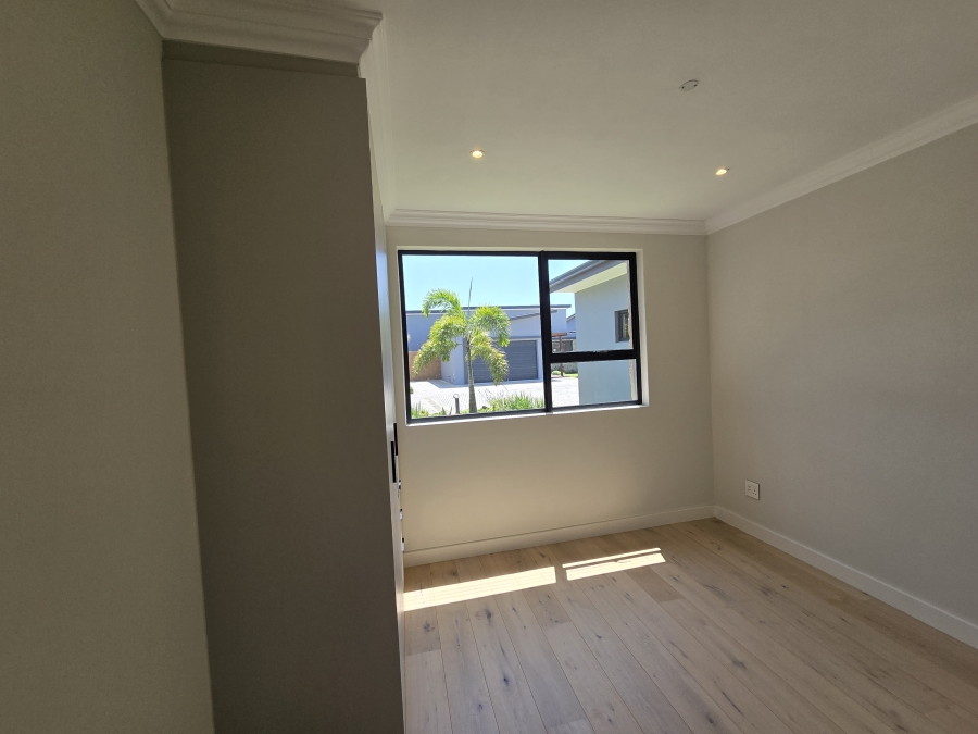 3 Bedroom Property for Sale in New Salt Rock City KwaZulu-Natal