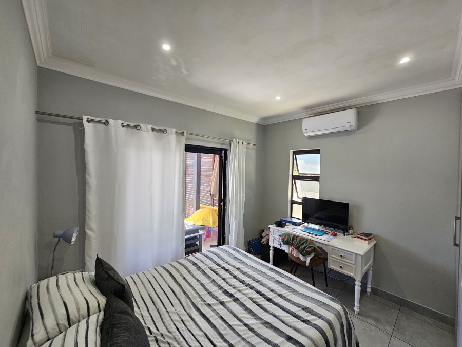 4 Bedroom Property for Sale in New Salt Rock City KwaZulu-Natal