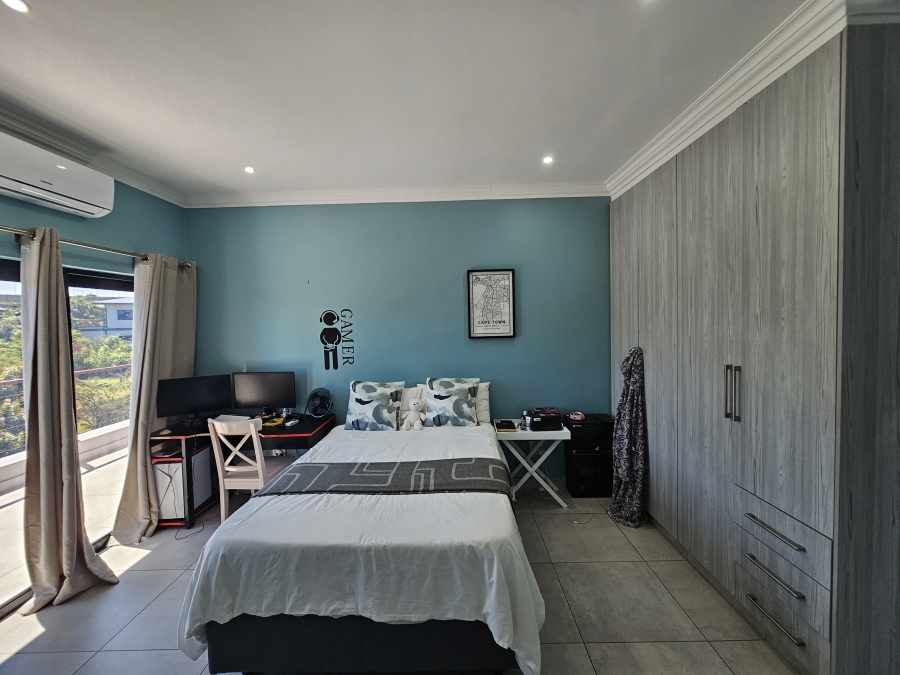 4 Bedroom Property for Sale in New Salt Rock City KwaZulu-Natal
